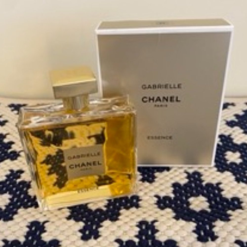 CHANEL Gabrielle Essence by Chanel Eau De Parfum Spray 3.4 oz / 100 ml